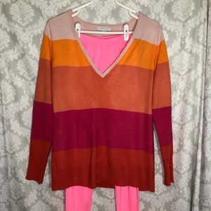 New York & Company V Neck M BONUS leggings